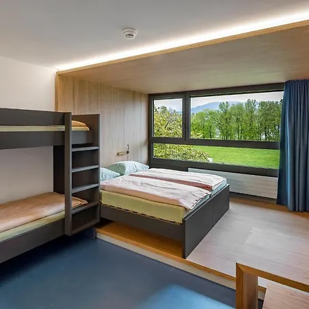 Rapperswil-jona Youth Hostel *