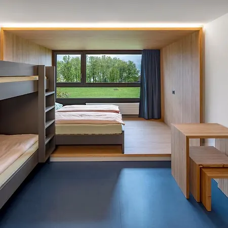 Rapperswil-Jona Youth Hostel * Rapperswil (St. Gallen)