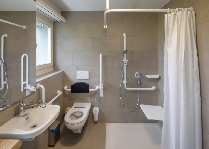 Rapperswil-Jona Youth Hostel * Rapperswil (St. Gallen)